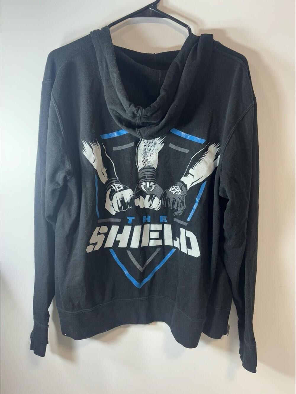 WWE Authentic The Shield Sweater Mens Medium Wrestling Ambrose Reigns Rollins